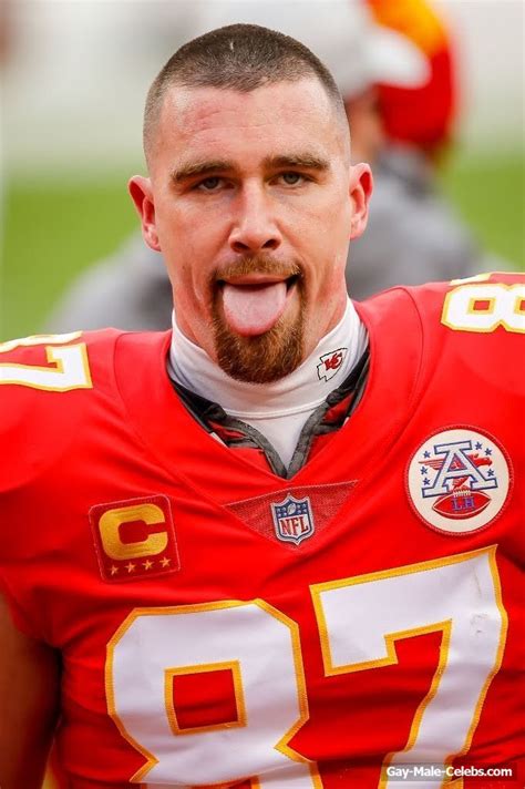 travis kelce nudes